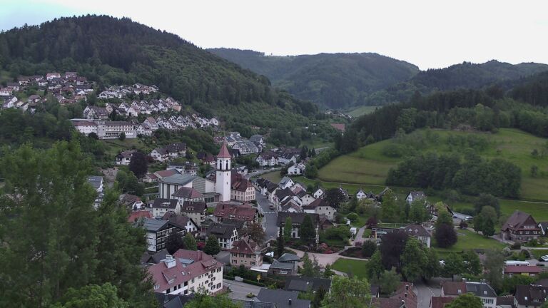 Dieses Bild zeigt eine Webcam-Aufnahme von Ottenhöfen, aufgenommen am Mittwoch, den 20.05.2026 um 20:50 Uhr