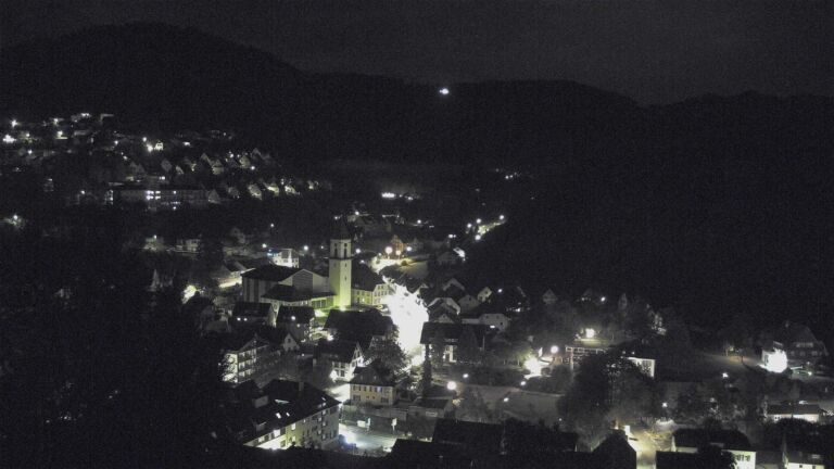 Dieses Bild zeigt eine Webcam-Aufnahme von Ottenhöfen, aufgenommen am Montag, den 05.10.2026 um 06:00 Uhr