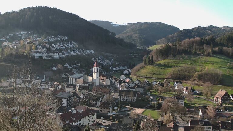 Dieses Bild zeigt eine Webcam-Aufnahme von Ottenhöfen, aufgenommen am Donnerstag, den 02.04.2026 um 08:50 Uhr