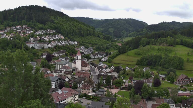 Dieses Bild zeigt eine Webcam-Aufnahme von Ottenhöfen, aufgenommen am Mittwoch, den 20.05.2026 um 10:50 Uhr
