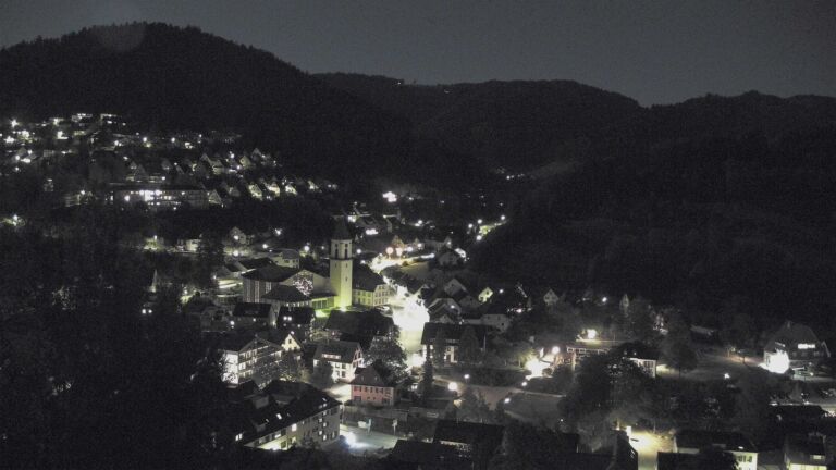 Dieses Bild zeigt eine Webcam-Aufnahme von Ottenhöfen, aufgenommen am Freitag, den 25.09.2026 um 21:00 Uhr