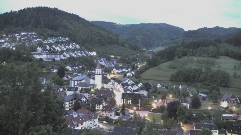 Dieses Bild zeigt eine Webcam-Aufnahme von Ottenhöfen, aufgenommen am Mittwoch, den 20.05.2026 um 05:00 Uhr