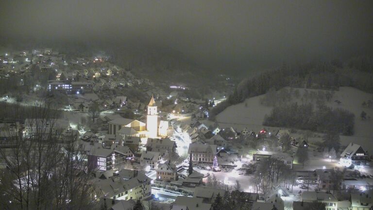 Dieses Bild zeigt eine Webcam-Aufnahme von Ottenhöfen, aufgenommen am Samstag, den 10.01.2026 um 20:50 Uhr