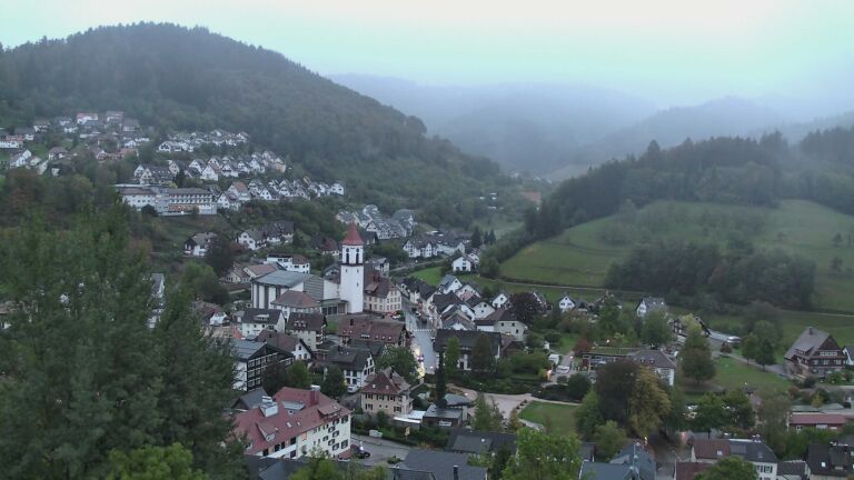 Dieses Bild zeigt eine Webcam-Aufnahme von Ottenhöfen, aufgenommen am Samstag, den 10.10.2026 um 07:50 Uhr