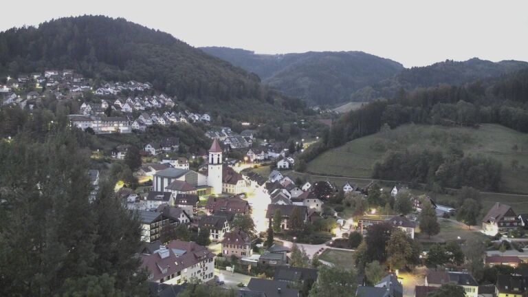 Dieses Bild zeigt eine Webcam-Aufnahme von Ottenhöfen, aufgenommen am Mittwoch, den 30.09.2026 um 06:50 Uhr