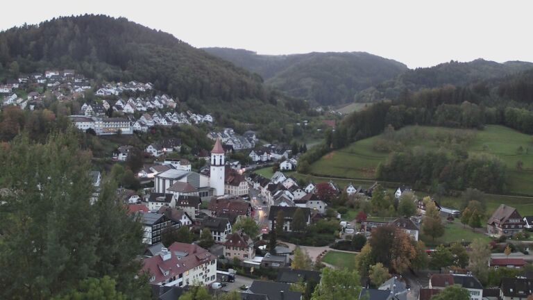 Dieses Bild zeigt eine Webcam-Aufnahme von Ottenhöfen, aufgenommen am Donnerstag, den 22.10.2026 um 07:40 Uhr