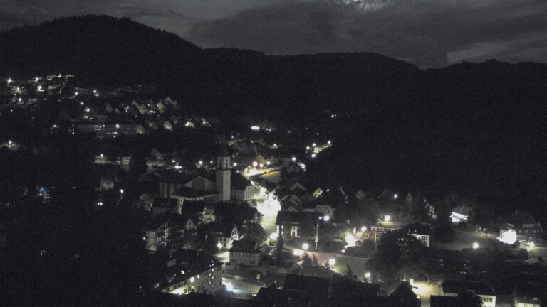 Dieses Bild zeigt eine Webcam-Aufnahme von Ottenhöfen, aufgenommen am Dienstag, den 02.06.2026 um 02:00 Uhr
