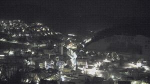 Dieses Bild zeigt eine Webcam-Aufnahme von Ottenhöfen, aufgenommen am Donnerstag, den 08.01.2026 um 23:00 Uhr