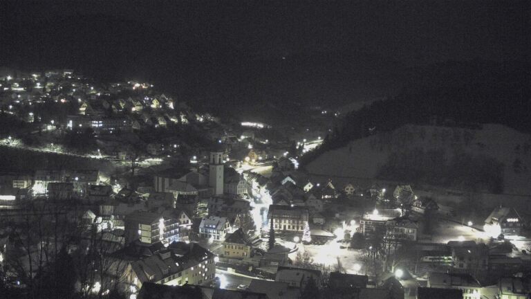 Dieses Bild zeigt eine Webcam-Aufnahme von Ottenhöfen, aufgenommen am Donnerstag, den 08.01.2026 um 23:00 Uhr
