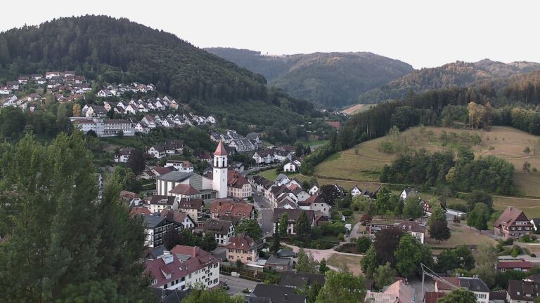 Dieses Bild zeigt eine Webcam-Aufnahme von Ottenhöfen, aufgenommen am Donnerstag, den 16.07.2026 um 06:30 Uhr