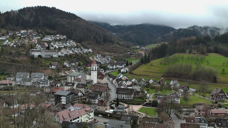 Dieses Bild zeigt eine Webcam-Aufnahme von Ottenhöfen, aufgenommen am Montag, den 30.03.2026 um 12:40 Uhr