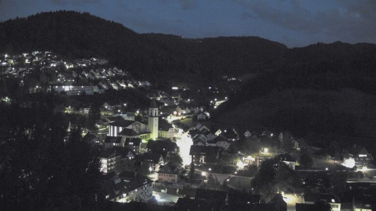 Dieses Bild zeigt eine Webcam-Aufnahme von Ottenhöfen, aufgenommen am Dienstag, den 08.09.2026 um 20:40 Uhr