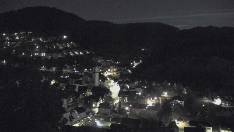 Dieses Bild zeigt eine Webcam-Aufnahme von Ottenhöfen, aufgenommen am Freitag, den 23.10.2026 um 00:00 Uhr