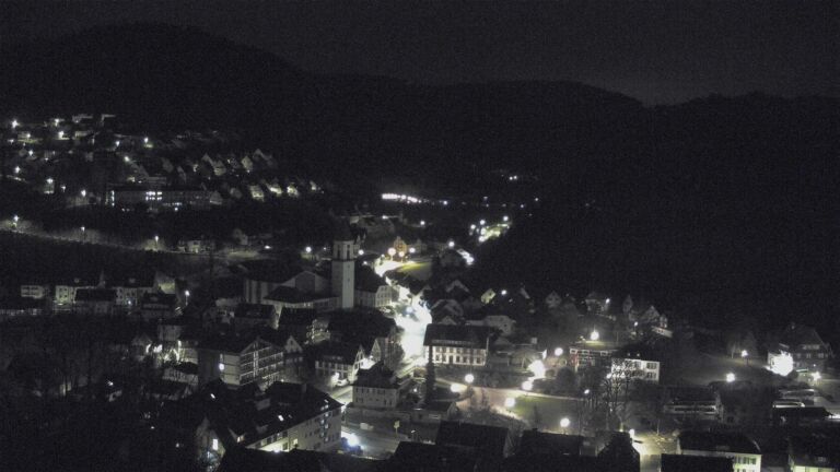 Dieses Bild zeigt eine Webcam-Aufnahme von Ottenhöfen, aufgenommen am Samstag, den 04.04.2026 um 04:00 Uhr