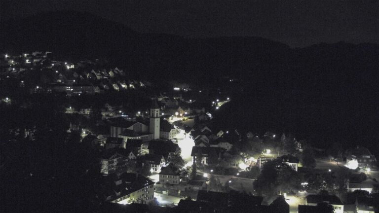 Dieses Bild zeigt eine Webcam-Aufnahme von Ottenhöfen, aufgenommen am Dienstag, den 25.08.2026 um 01:30 Uhr