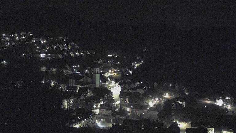 Dieses Bild zeigt eine Webcam-Aufnahme von Ottenhöfen, aufgenommen am Sonntag, den 16.08.2026 um 23:00 Uhr