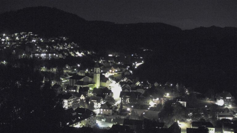 Dieses Bild zeigt eine Webcam-Aufnahme von Ottenhöfen, aufgenommen am Freitag, den 18.09.2026 um 20:50 Uhr