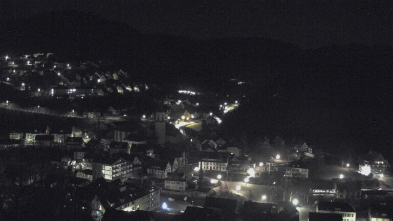 Dieses Bild zeigt eine Webcam-Aufnahme von Ottenhöfen, aufgenommen am Dienstag, den 27.01.2026 um 04:00 Uhr