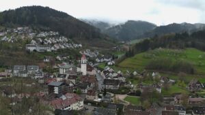 Dieses Bild zeigt eine Webcam-Aufnahme von Ottenhöfen, aufgenommen am Freitag, den 10.04.2026 um 12:00 Uhr