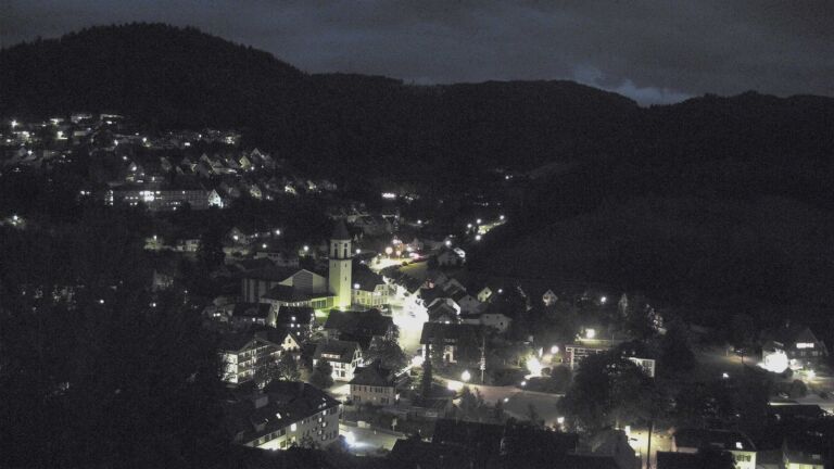 Dieses Bild zeigt eine Webcam-Aufnahme von Ottenhöfen, aufgenommen am Donnerstag, den 02.07.2026 um 22:30 Uhr