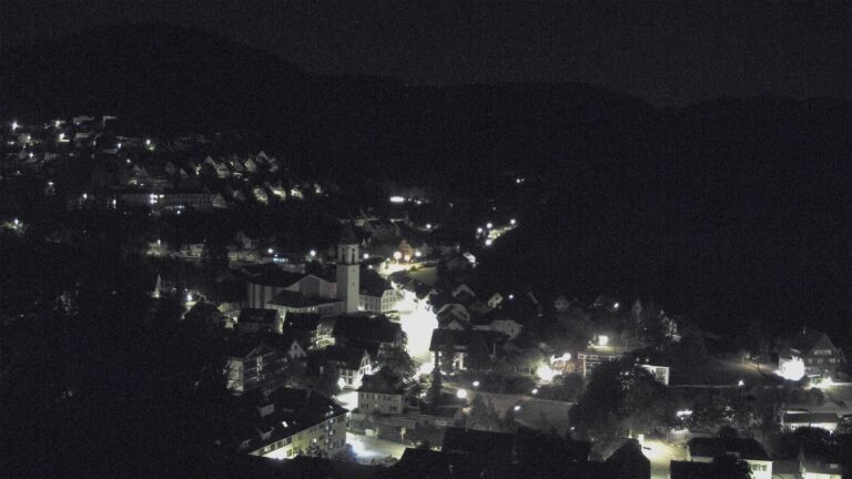 Dieses Bild zeigt eine Webcam-Aufnahme von Ottenhöfen, aufgenommen am Sonntag, den 06.09.2026 um 04:00 Uhr