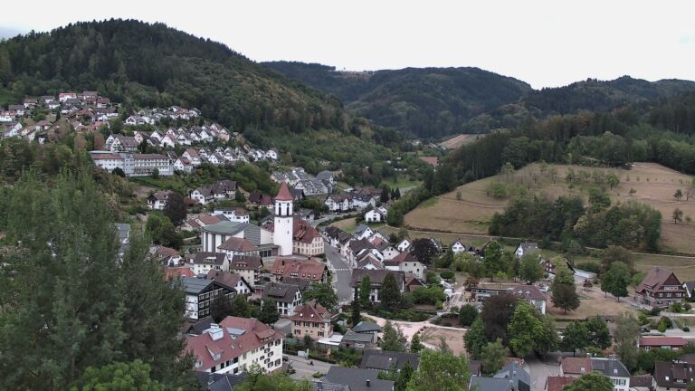 Dieses Bild zeigt eine Webcam-Aufnahme von Ottenhöfen, aufgenommen am Donnerstag, den 20.08.2026 um 06:40 Uhr
