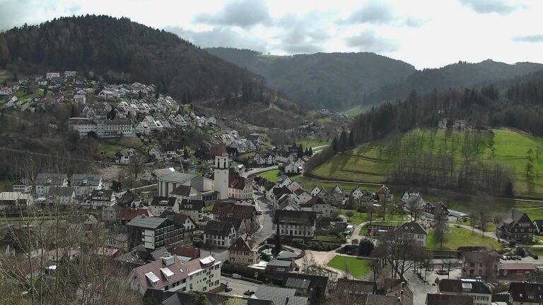 Dieses Bild zeigt eine Webcam-Aufnahme von Ottenhöfen, aufgenommen am Dienstag, den 17.03.2026 um 12:40 Uhr