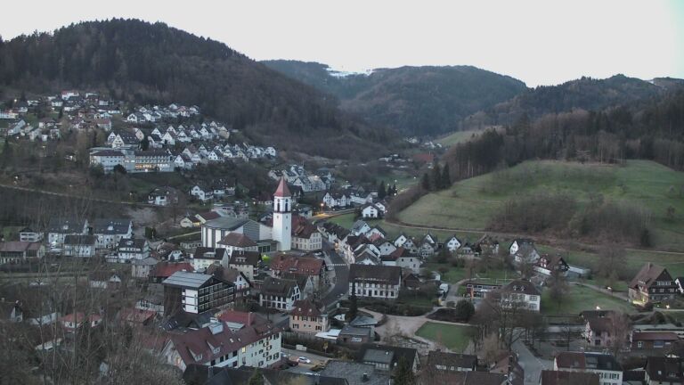 Dieses Bild zeigt eine Webcam-Aufnahme von Ottenhöfen, aufgenommen am Donnerstag, den 02.04.2026 um 06:40 Uhr