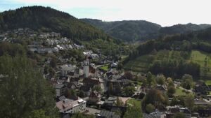 Dieses Bild zeigt eine Webcam-Aufnahme von Ottenhöfen, aufgenommen am Donnerstag, den 15.10.2026 um 13:40 Uhr
