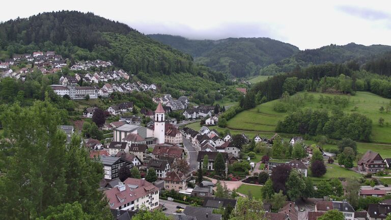 Dieses Bild zeigt eine Webcam-Aufnahme von Ottenhöfen, aufgenommen am Montag, den 11.05.2026 um 06:40 Uhr