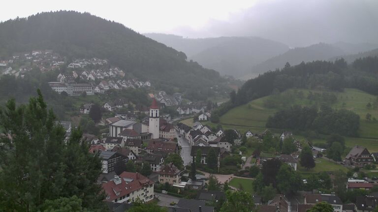 Dieses Bild zeigt eine Webcam-Aufnahme von Ottenhöfen, aufgenommen am Dienstag, den 02.06.2026 um 15:40 Uhr