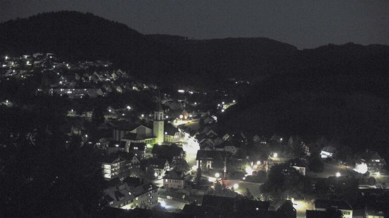 Dieses Bild zeigt eine Webcam-Aufnahme von Ottenhöfen, aufgenommen am Sonntag, den 24.05.2026 um 22:30 Uhr