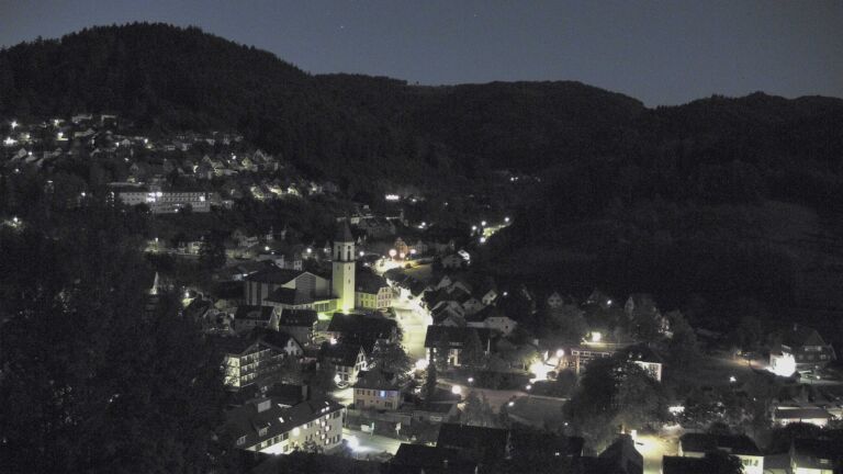 Dieses Bild zeigt eine Webcam-Aufnahme von Ottenhöfen, aufgenommen am Sonntag, den 27.09.2026 um 06:20 Uhr