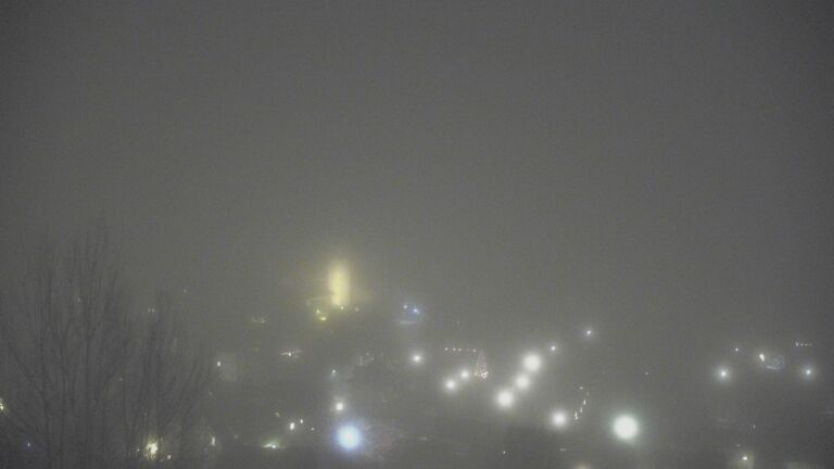 Dieses Bild zeigt eine Webcam-Aufnahme von Ottenhöfen, aufgenommen am Sonntag, den 21.12.2025 um 22:00 Uhr