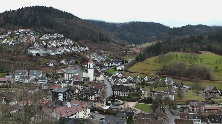 Dieses Bild zeigt eine Webcam-Aufnahme von Ottenhöfen, aufgenommen am Samstag, den 21.02.2026 um 08:30 Uhr