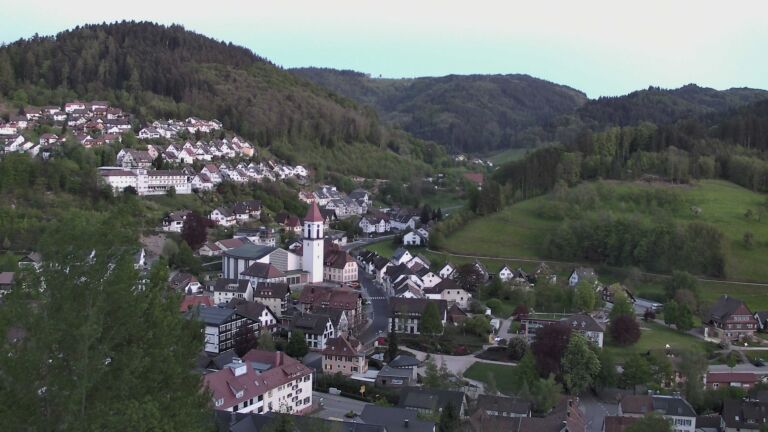 Dieses Bild zeigt eine Webcam-Aufnahme von Ottenhöfen, aufgenommen am Mittwoch, den 29.04.2026 um 20:50 Uhr