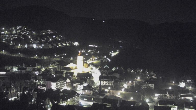 Dieses Bild zeigt eine Webcam-Aufnahme von Ottenhöfen, aufgenommen am Samstag, den 07.02.2026 um 19:20 Uhr