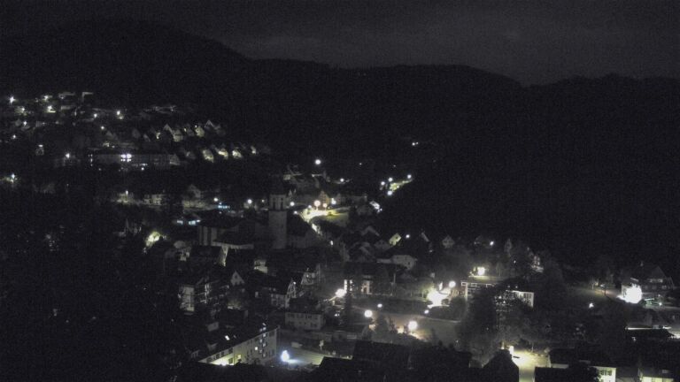 Dieses Bild zeigt eine Webcam-Aufnahme von Ottenhöfen, aufgenommen am Samstag, den 24.10.2026 um 04:00 Uhr