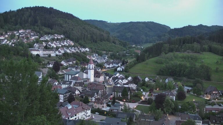 Dieses Bild zeigt eine Webcam-Aufnahme von Ottenhöfen, aufgenommen am Samstag, den 02.05.2026 um 21:00 Uhr