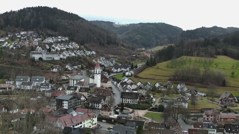 Dieses Bild zeigt eine Webcam-Aufnahme von Ottenhöfen, aufgenommen am Montag, den 16.02.2026 um 09:00 Uhr