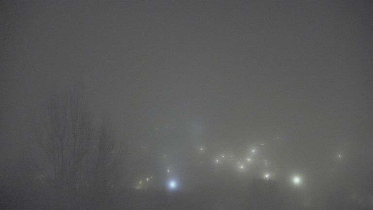 Dieses Bild zeigt eine Webcam-Aufnahme von Ottenhöfen, aufgenommen am Sonntag, den 14.12.2025 um 05:50 Uhr