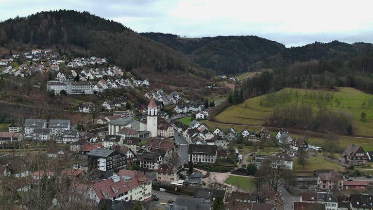 Dieses Bild zeigt eine Webcam-Aufnahme von Ottenhöfen, aufgenommen am Donnerstag, den 19.02.2026 um 10:50 Uhr
