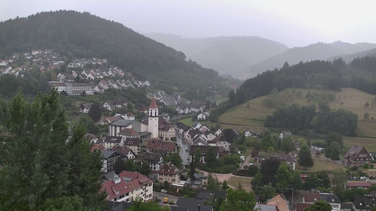 Dieses Bild zeigt eine Webcam-Aufnahme von Ottenhöfen, aufgenommen am Dienstag, den 14.07.2026 um 07:40 Uhr
