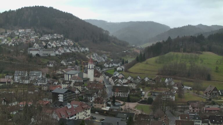 Dieses Bild zeigt eine Webcam-Aufnahme von Ottenhöfen, aufgenommen am Mittwoch, den 24.12.2025 um 12:30 Uhr