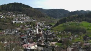 Dieses Bild zeigt eine Webcam-Aufnahme von Ottenhöfen, aufgenommen am Samstag, den 11.04.2026 um 16:00 Uhr