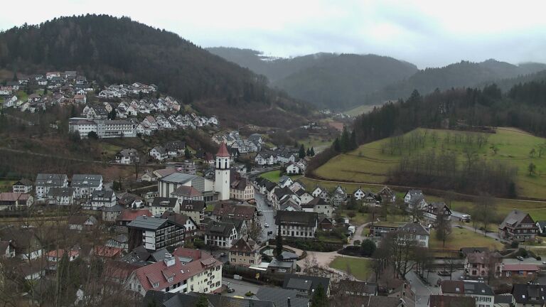 Dieses Bild zeigt eine Webcam-Aufnahme von Ottenhöfen, aufgenommen am Freitag, den 30.01.2026 um 16:00 Uhr