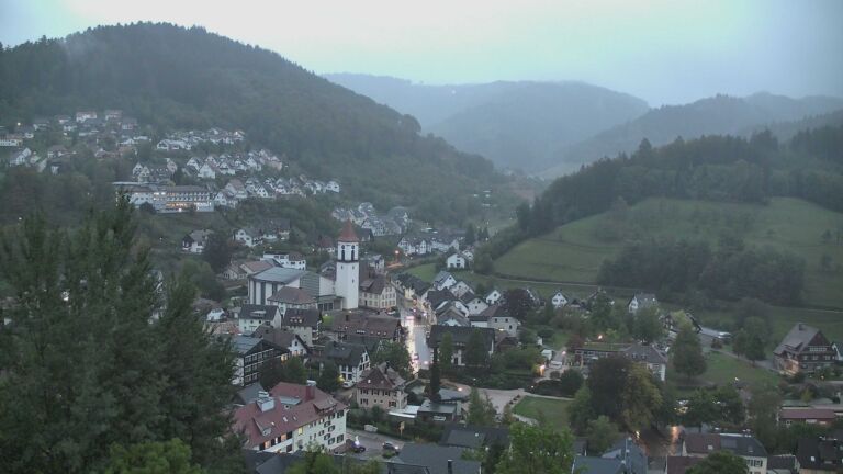 Dieses Bild zeigt eine Webcam-Aufnahme von Ottenhöfen, aufgenommen am Samstag, den 10.10.2026 um 07:40 Uhr