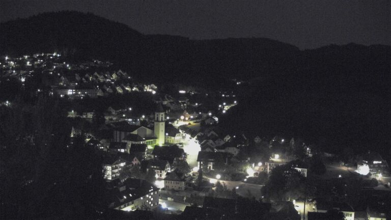 Dieses Bild zeigt eine Webcam-Aufnahme von Ottenhöfen, aufgenommen am Mittwoch, den 22.07.2026 um 22:30 Uhr
