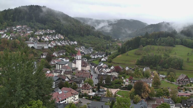 Dieses Bild zeigt eine Webcam-Aufnahme von Ottenhöfen, aufgenommen am Mittwoch, den 21.10.2026 um 11:30 Uhr