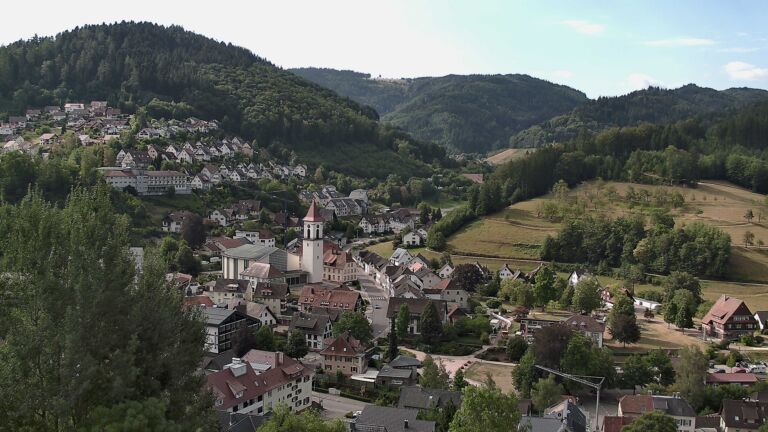 Dieses Bild zeigt eine Webcam-Aufnahme von Ottenhöfen, aufgenommen am Mittwoch, den 05.08.2026 um 09:50 Uhr